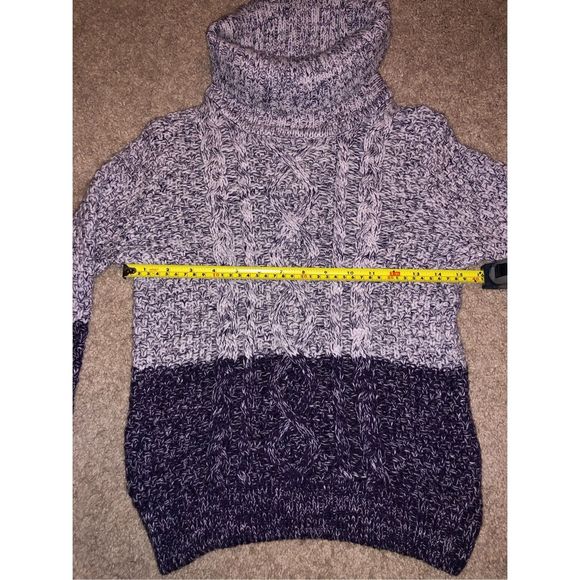 VINCE Stripe Turtleneck Chunky Knit Purple Wool Sweater, Sz Medium, MP $140 - Picture 7 of 9